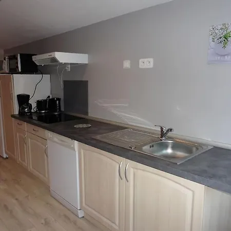 Holiday home Avec Courette Bord La Hague Port Racine *
